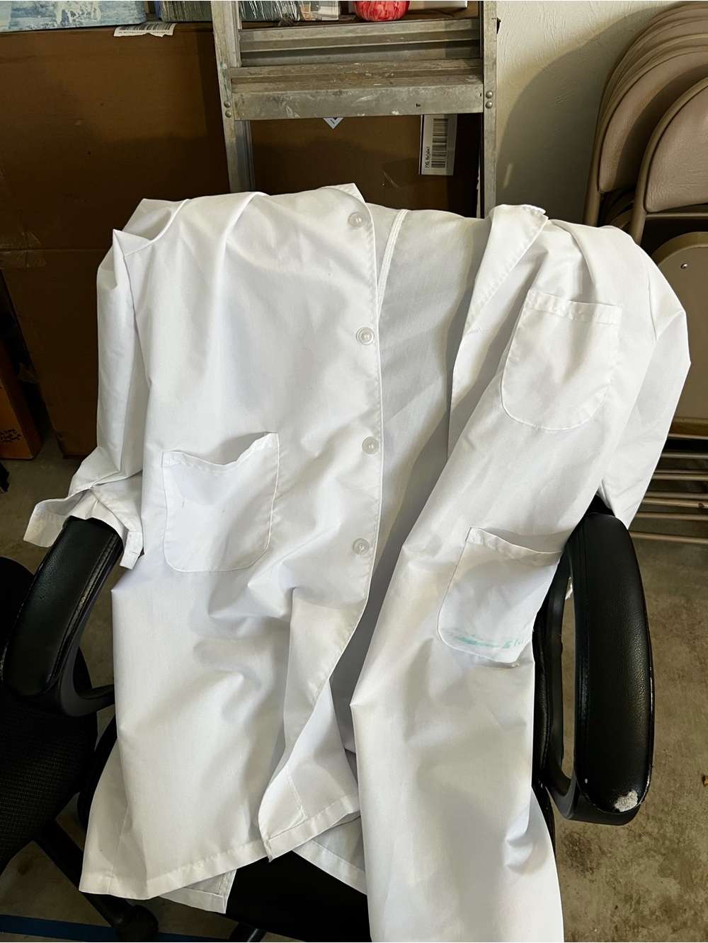 Classic White Lab Coat with Pockets